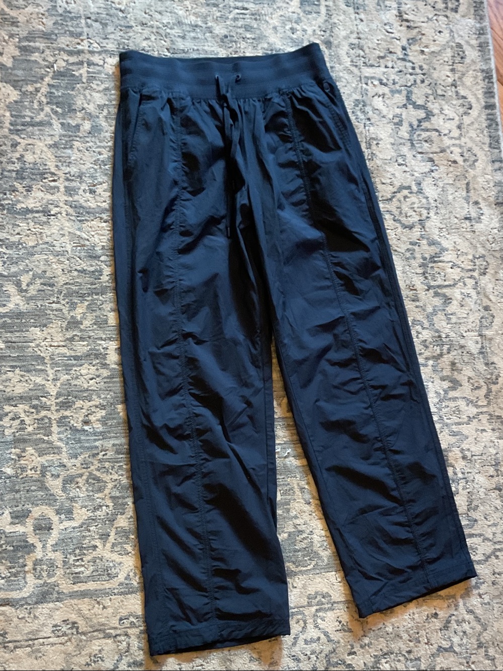 CALIA by Carrie Underwood Navy Track Pants NWOT medium stretch athletic Gorpcore - Picture 3 of 13